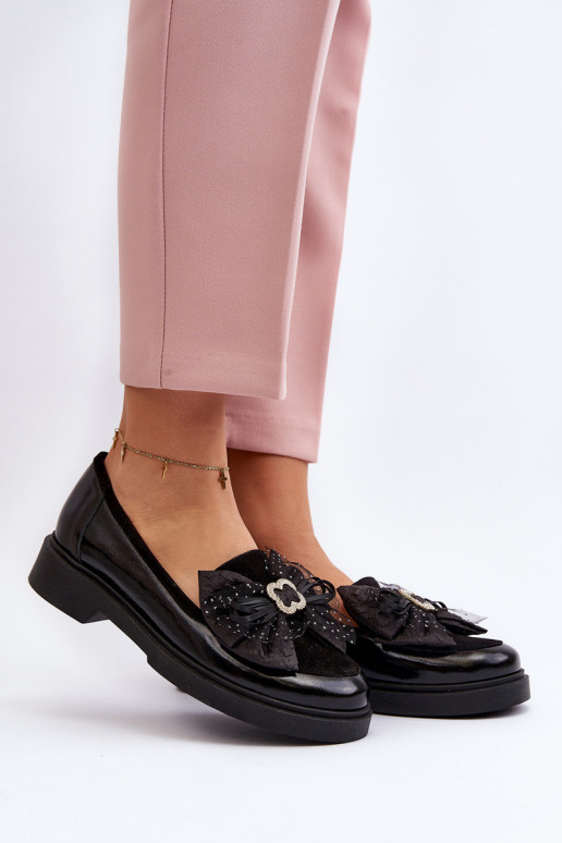 Féminin Mocassins laqués avec des rubans Laura Messi 2786 couleur noire Féminin Mocassins laqués avec des rubans Laura Messi 2786 couleur noire