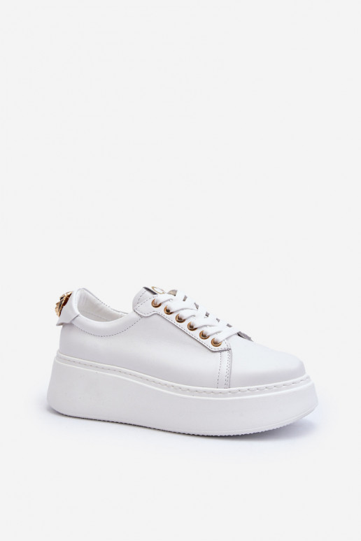 Féminin Peau Chaussures modèle baskets avec une plateforme CheBello 4367 couleur blanche