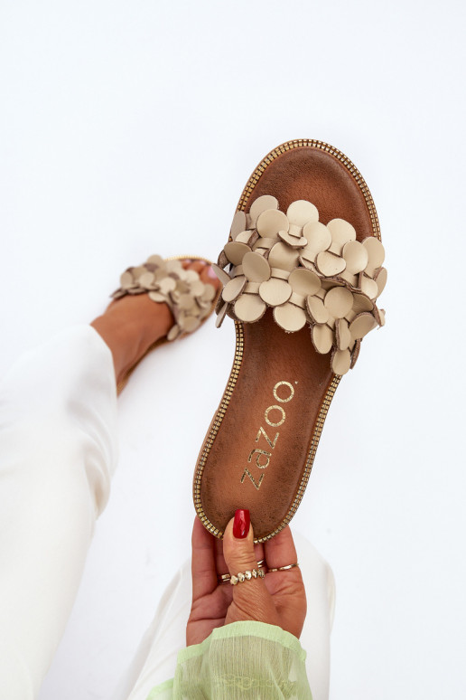 Zazoo 40381 Féminin Pantoufles en cuir avec des talons larges beige Zazoo 40381 Féminin Pantoufles en cuir avec des talons larges beige