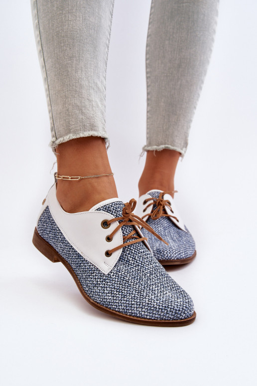 Peau chaussures Féminin avec des talons larges Il fautciejka 06461-17 couleur bleue