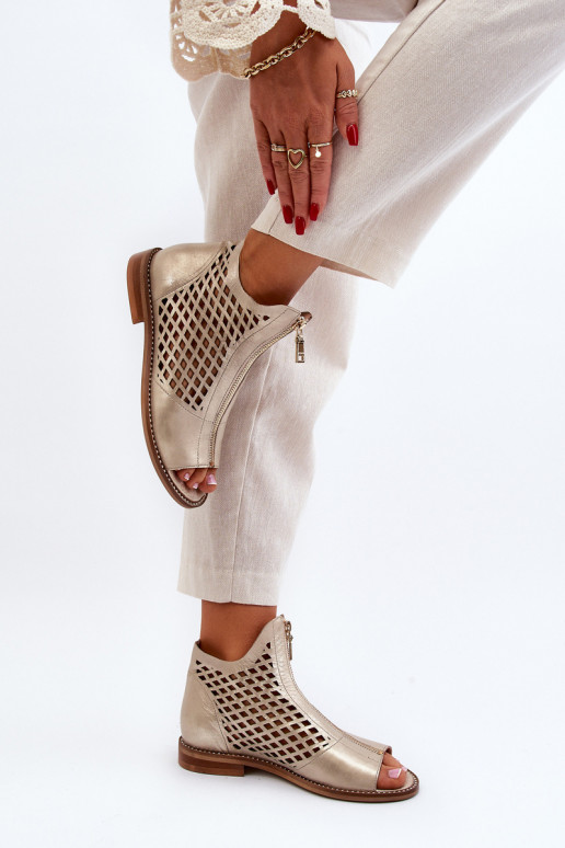 Zazoo 977/L Peau Sandales ajourées Au Château couleur dorée Zazoo 977/L Peau Sandales ajourées Au Château couleur dorée