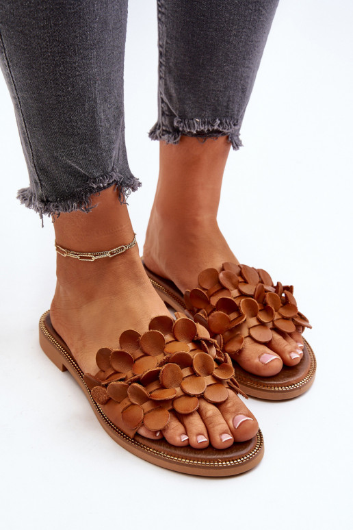 Zazoo 40381 Feminin Lederhausschuhe mit breiten Absätzen braune Farbe Zazoo 40381 Feminin Lederhausschuhe mit breiten Absätzen braune Farbe