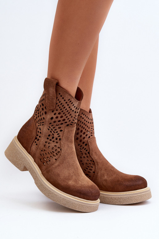 Zazoo 3470 Chaussures en daim Féminin avec des talons larges avec des éléments ajourés marron Zazoo 3470 Chaussures en daim Féminin avec des talons larges avec des éléments ajourés marron