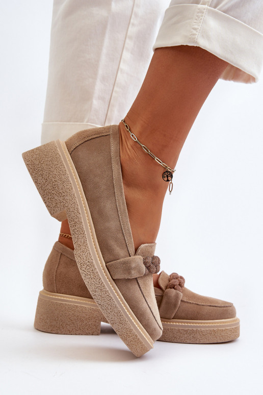 Zazoo 3429/IN Elegante suède mocassins met ornamenten beige Zazoo 3429/IN Elegante suède mocassins met ornamenten beige