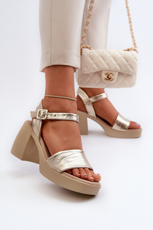 Zazoo 40386 Féminin Sandales pour femmes Klocke couleur dorée Zazoo 40386 Féminin Sandales pour femmes Klocke couleur dorée