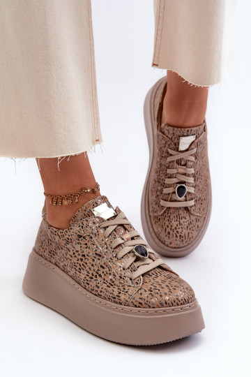 Peau baskets avec une plateforme Il fautciejka 06191-10 beige