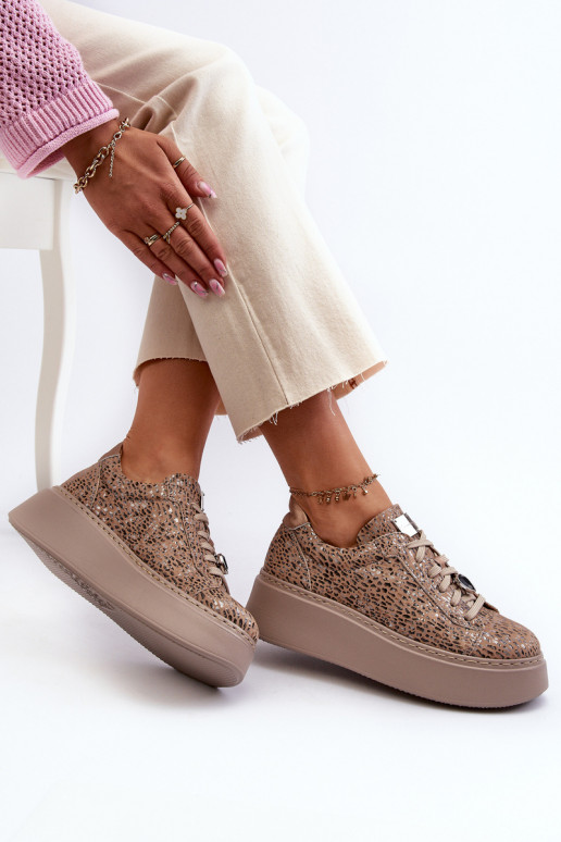 Peau baskets avec une plateforme Il fautciejka 06191-10 beige