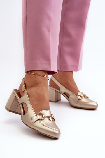 Damensandalen mit Absatz Es mussciejka 06419-25 goldene Farbe
