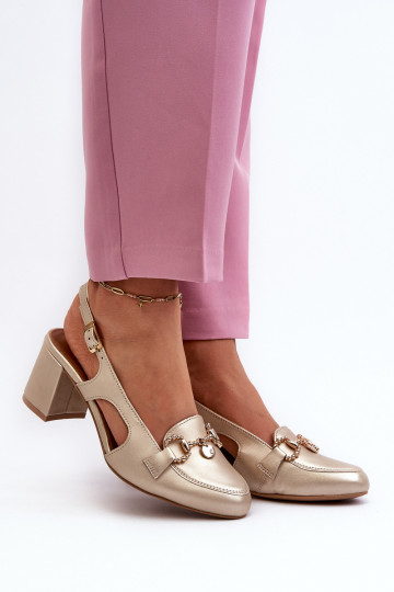 Damensandalen mit Absatz Es mussciejka 06419-25 goldene Farbe 2