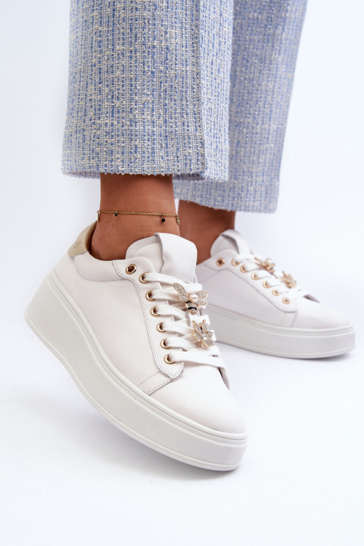 Peau Chaussures modèle baskets Féminin avec une plateformePrzypinkami D&A SN67 couleur blanche Peau Chaussures modèle baskets Féminin avec une plateformePrzypinkami D&A SN67 couleur blanche