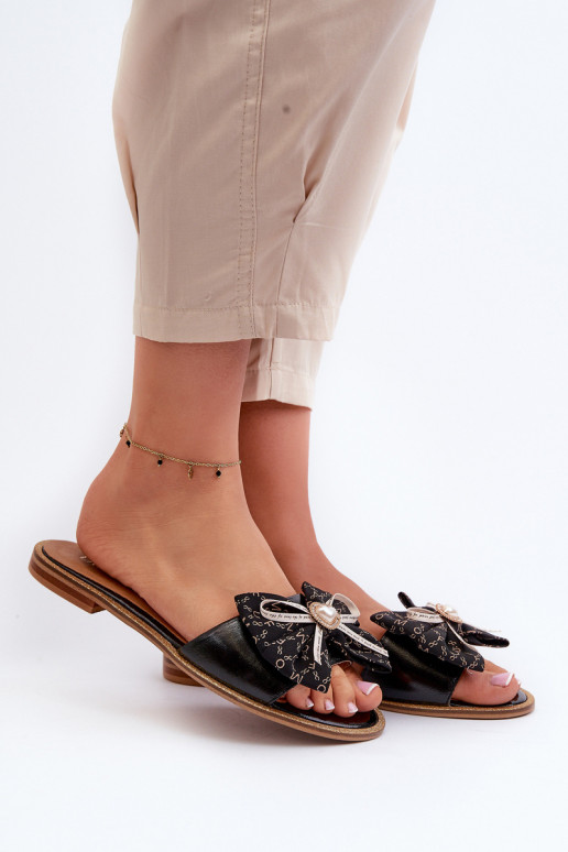 isocèle Pantoufles en cuir Féminin avec des rubans Laura Messi 2791 couleur noire isocèle Pantoufles en cuir Féminin avec des rubans Laura Messi 2791 couleur noire