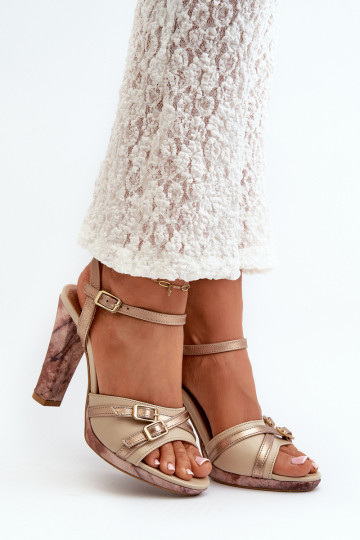 Haut Damen-Sandalen mit hohen Absätzen Es mussciejka 06564-22 Beige-goldene Farbe 2