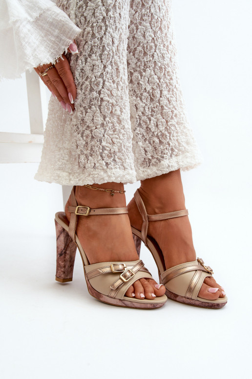 Haut Damen-Sandalen mit hohen Absätzen Es mussciejka 06564-22 Beige-goldene Farbe Haut Damen-Sandalen mit hohen Absätzen Es mussciejka 06564-22 Beige-goldene Farbe