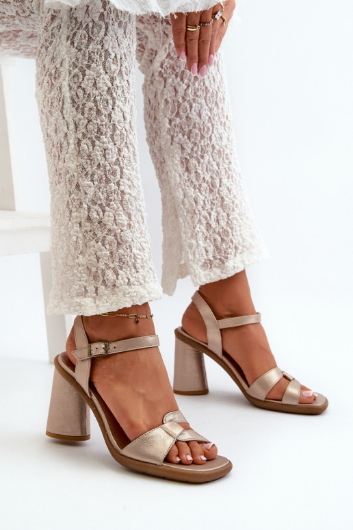 Damessandalen met hakken Het heeftciejka 06029-25 gouden kleur Damessandalen met hakken Het heeftciejka 06029-25 gouden kleur