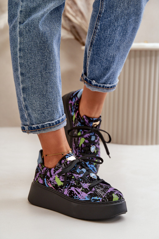 Peau baskets avec une plateforme Il fautciejka 06191-05 Couleur violette Peau baskets avec une plateforme Il fautciejka 06191-05 Couleur violette