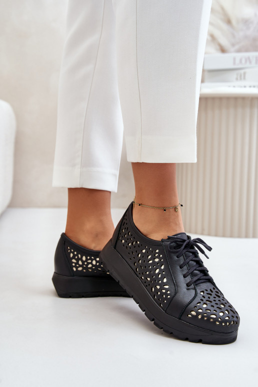 Zazoo 2973 Haut Schuhe mit einer Plattform mit durchbrochenen Elementen schZuarze Farbe Zazoo 2973 Haut Schuhe mit einer Plattform mit durchbrochenen Elementen schZuarze Farbe