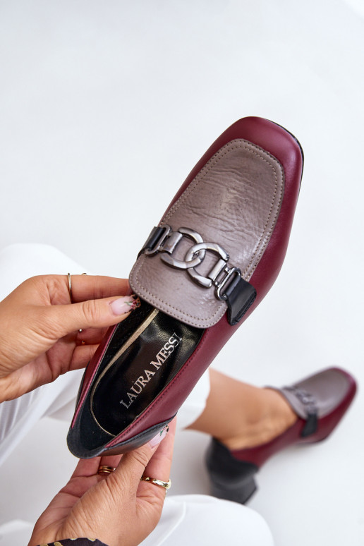 Peau Chaussures avec des talons avec des détails dorés Laura Messi 2861 Bourgogne Peau Chaussures avec des talons avec des détails dorés Laura Messi 2861 Bourgogne