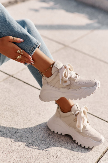 Dames Leer Sneakers model schoenen beige CheBello 4583