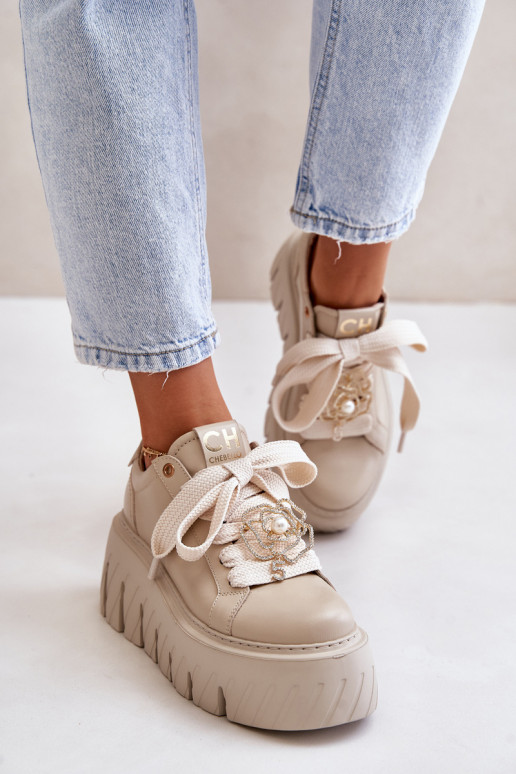 Sneakers model schoenen Dames met trendy massieve zolen met gouden details CheBello 4530 beige Sneakers model schoenen Dames met trendy massieve zolen met gouden details CheBello 4530 beige
