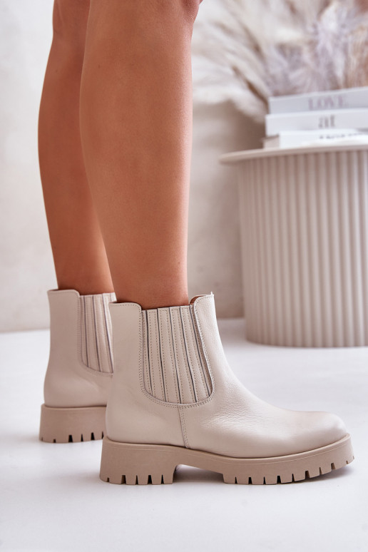 Un modèle convaincant Bottes pour femmes avec des talons larges Peau LeÀski 3611 couleur ivoire