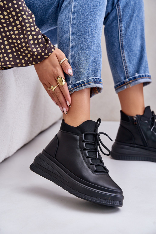 Haut Turnschuhe mit einer Plattform Artiker 55C1041 schZuarze Farbe  Haut Turnschuhe mit einer Plattform Artiker 55C1041 schZuarze Farbe