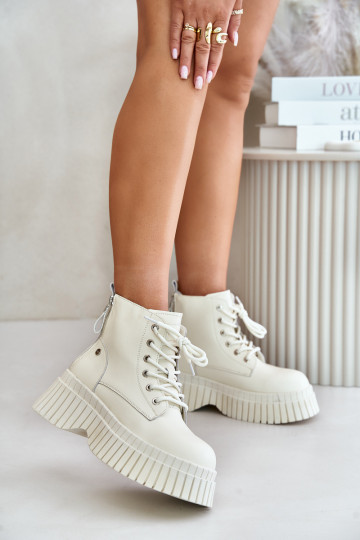opInarmen Leer Laarzen schoenen met trendy massieve zolen GOE OO2N4127ivoor