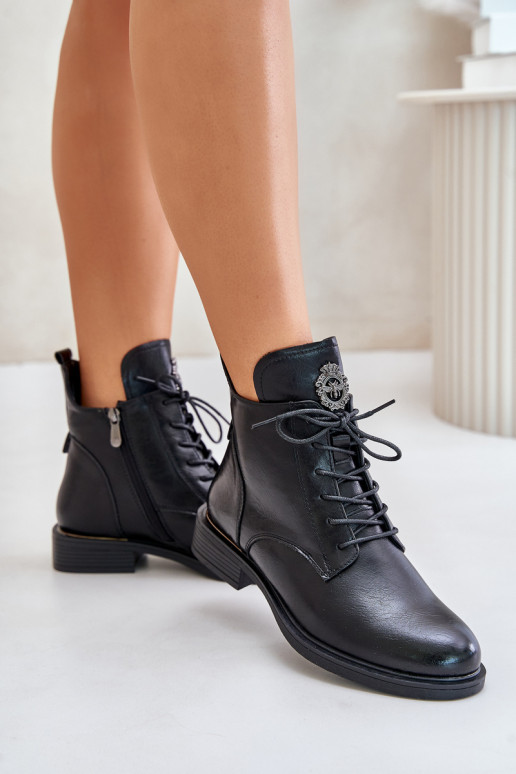 réchauffer Bottes avec des talons larges avec des ornements couleur noire Leonise réchauffer Bottes avec des talons larges avec des ornements couleur noire Leonise
