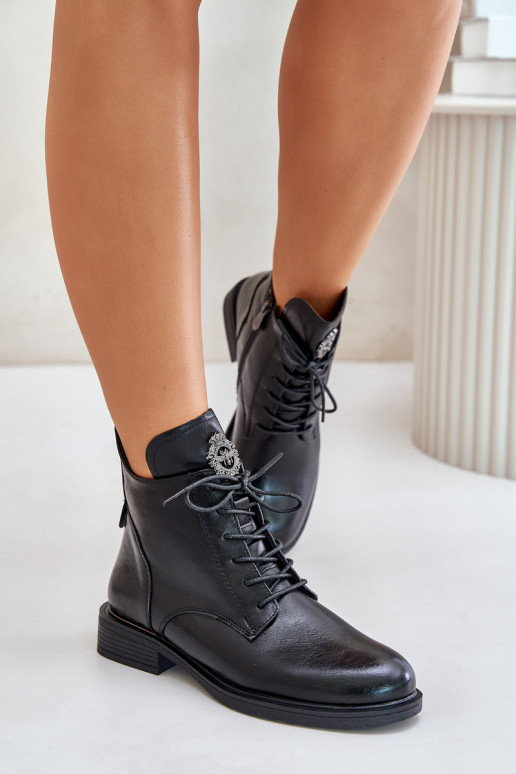 réchauffer Bottes avec des talons larges avec des ornements couleur noire Leonise réchauffer Bottes avec des talons larges avec des ornements couleur noire Leonise
