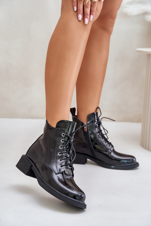 Peau avec effet vernis Bottes avec échauffement couleur noire Bellani Peau avec effet vernis Bottes avec échauffement couleur noire Bellani