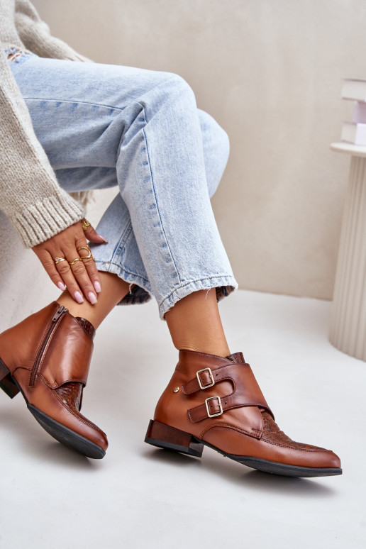 Peau Bottes Sur un talon bas avec boucles Il fautciejka 06696-02 marron Peau Bottes Sur un talon bas avec boucles Il fautciejka 06696-02 marron