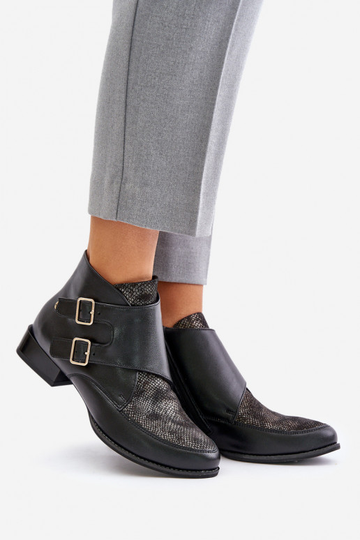 Leer Laarzen Op een lage hak met gespen Het heeftciejka 06696-01 zInart Leer Laarzen Op een lage hak met gespen Het heeftciejka 06696-01 zInart