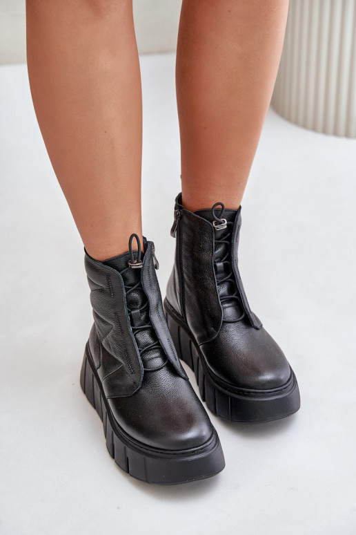 Zazoo 60472 Peau Bottes avec une plateforme I Koturnie couleur noire Zazoo 60472 Peau Bottes avec une plateforme I Koturnie couleur noire