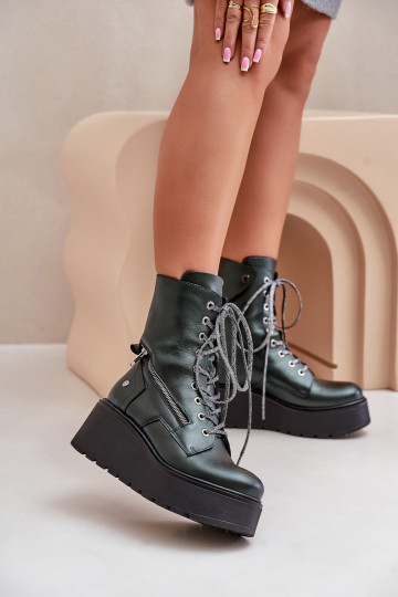 Peau Bottines de travail avec une plateforme I Koturnie Il fautciejka 06676-09 couleur verte 2