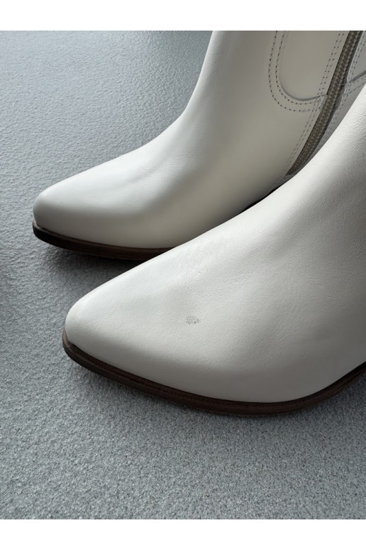 Peau bottes Contre la route avec des talons Zazoo 3675 couleur blanche