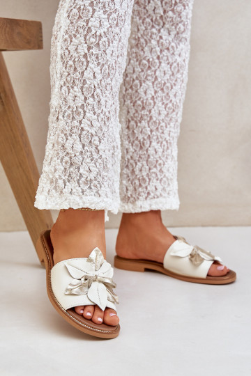Slippers met ornamenten van natuurlijk leer Zazoo 3667 witte kleur 2