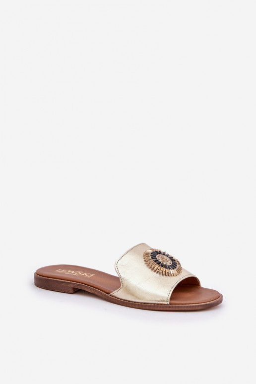 Pantoufles en cuir avec des ornements avec des talons larges Zazoo 3047/O couleur dorée Pantoufles en cuir avec des ornements avec des talons larges Zazoo 3047/O couleur dorée