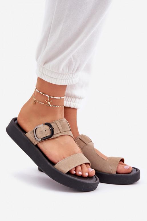 Dames suède pantoffels met platform Zazoo 3024 beige Dames suède pantoffels met platform Zazoo 3024 beige