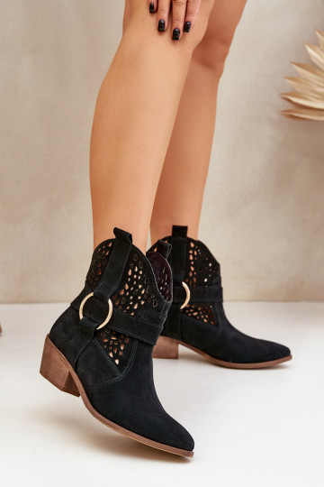 Chaussures en daim style coÀ-boy avec des éléments ajourés avec des talons Zazoo 2994 couleur noire 2