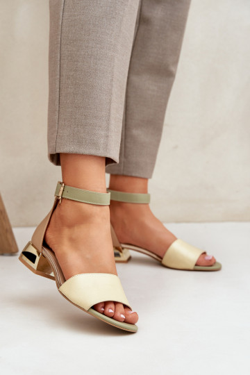 Damen Sandalen mit goldfarbenen Absätzen Laura Messi 2143 sandfarben 2