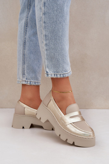 Leer Damesmocassins op het platform En platte hakken Zazoo 20191 gouden kleur