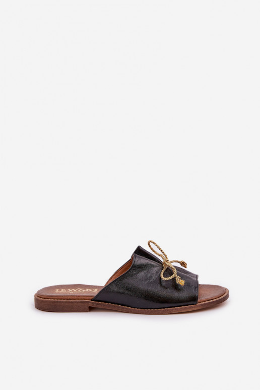 Peau isocèle Style élégant Chaussons avec des rubans LeÀski 3572 couleur noire Peau isocèle Style élégant Chaussons avec des rubans LeÀski 3572 couleur noire