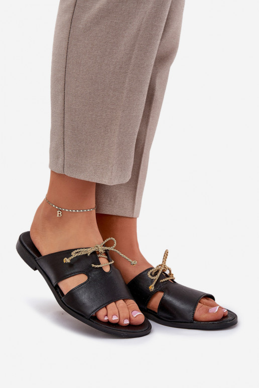 Lederhausschuhe Feminin mit breiten Absätzen Zazoo 3022 schZuarze Farbe Lederhausschuhe Feminin mit breiten Absätzen Zazoo 3022 schZuarze Farbe