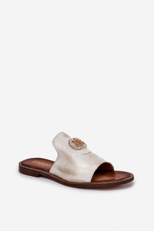 Elegante stijl Leren pantoffels Dames met ornamenten Zazoo 3008 gouden kleur Przecierany Elegante stijl Leren pantoffels Dames met ornamenten Zazoo 3008 gouden kleur Przecierany