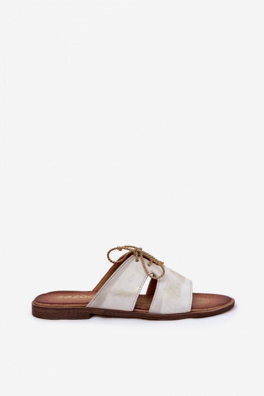 Lederhausschuhe Feminin mit breiten Absätzen Zazoo 3022 goldene Farbe Przecierany Lederhausschuhe Feminin mit breiten Absätzen Zazoo 3022 goldene Farbe Przecierany