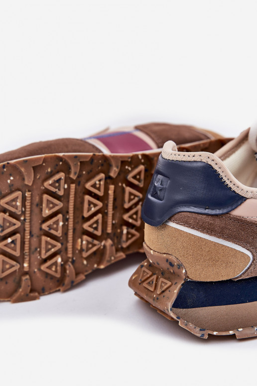 en daim Chaussures modèle baskets Mâle avec une plateforme Big Star RR174475 Hi-Poly System beige en daim Chaussures modèle baskets Mâle avec une plateforme Big Star RR174475 Hi-Poly System beige