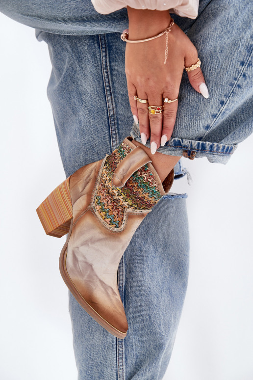 Haut Stiefel im CoZuboy-Stil mit Absätzen dekorieren Plecionką Es mussciejka 06810-29 Verschiedene Farben Haut Stiefel im CoZuboy-Stil mit Absätzen dekorieren Plecionką Es mussciejka 06810-29 Verschiedene Farben