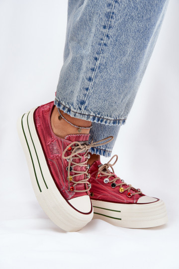 Freizeitschuhe mit einer Plattform GOE RR2N4104 rote Farbe