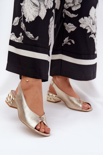 Peau Style élégant Sandales pour femmes CheBello 4724 couleur dorée 2