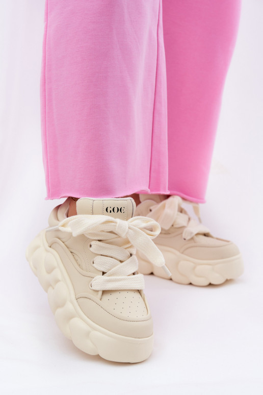 Peau Chaussures modèle baskets Féminin avec une plateforme GOE RR2N4043 beige Peau Chaussures modèle baskets Féminin avec une plateforme GOE RR2N4043 beige