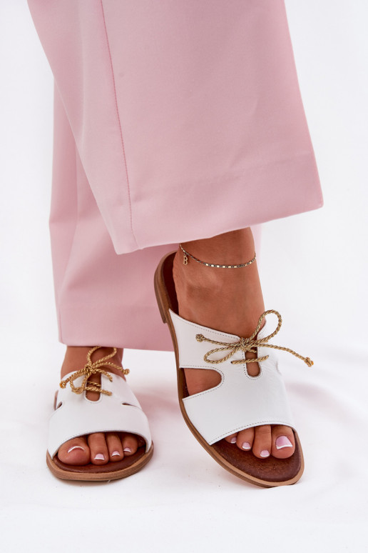 Leren pantoffels Dames met brede hakken Zazoo 3022 Initte kleur Leren pantoffels Dames met brede hakken Zazoo 3022 Initte kleur